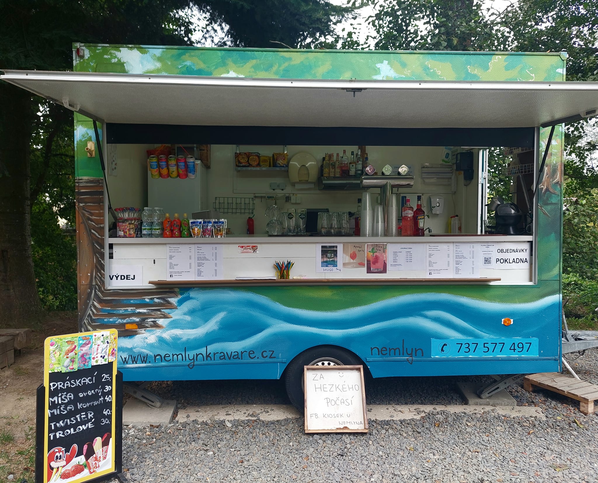 Příjemné venkovní posezení